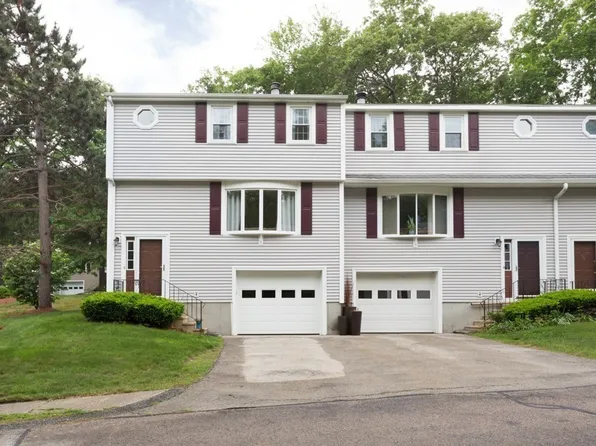 47 Lexington Rd #47, Millbury, MA 01527