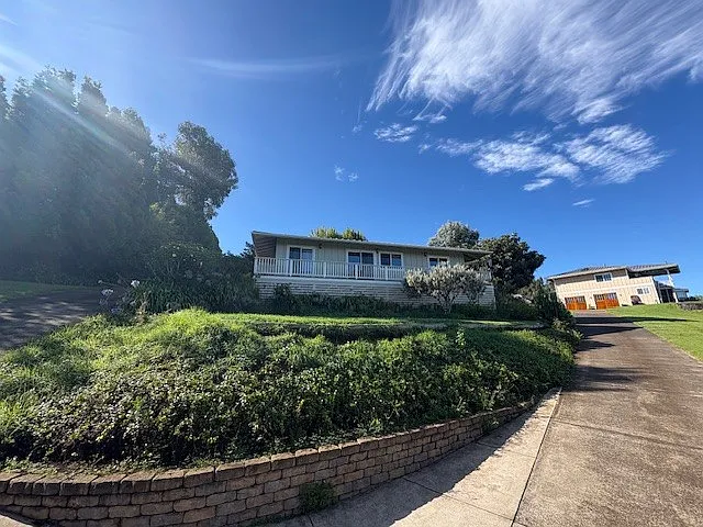 16836 Haleakala Hwy — Photo 1