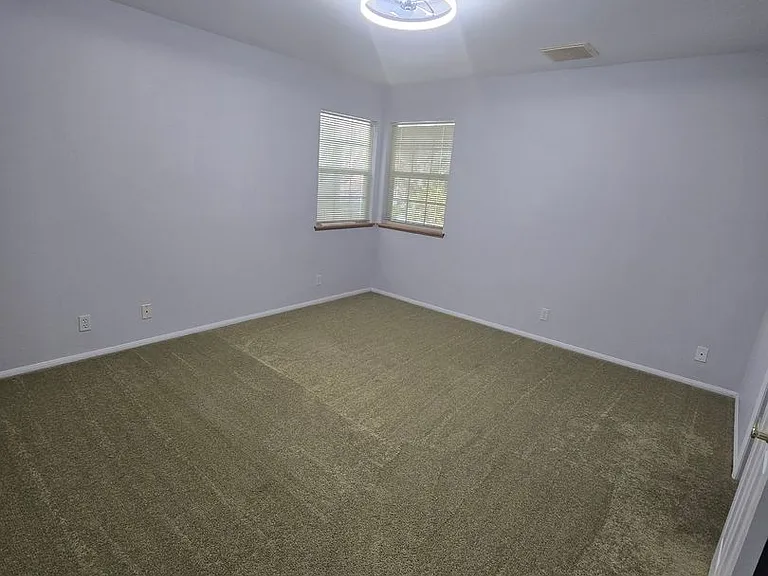 136 W Cielo Ave — Photo 11