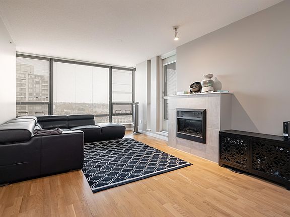 2nd image of 4182 Dawson St #1506
