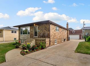 4613 Madison Ave, Brookfield, IL 60513