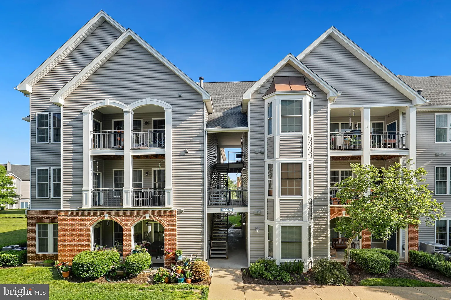 46628 Drysdale Ter Unit 103 photo 1