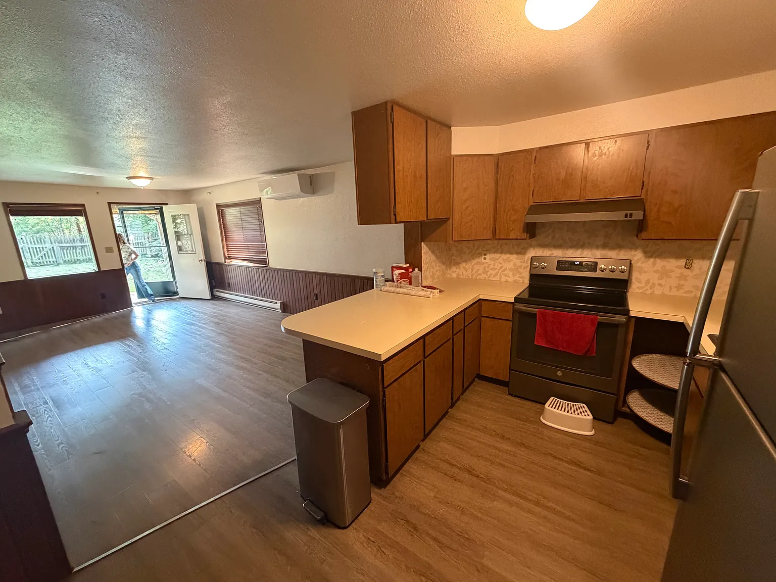 2 bed, 750 sqft, $1,800 — Photo 4