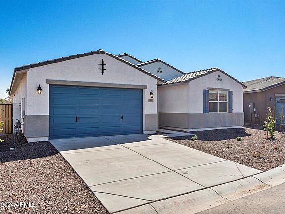 3rd image of 20685 N Roadrunner Lane