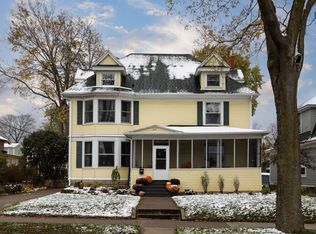 217 15th St S, La Crosse, WI 54601