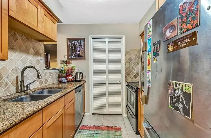 1 bed, 788 sqft, $975 — Photo 4