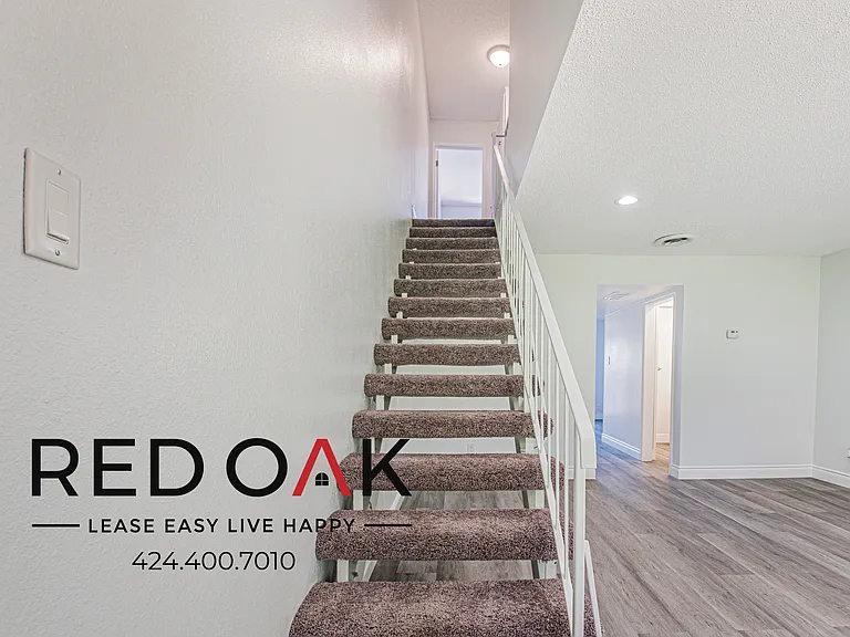151 Drake St #28B — Photo 15