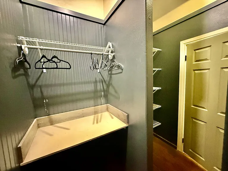 1404 N Rome Way — Photo 35