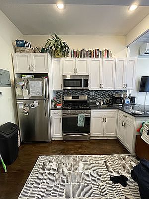 4th image of 266 W 136th St #2B