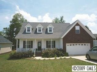 1328 Plantation Hills Dr, Rock Hill, SC 29732