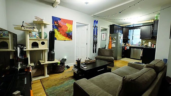 1st image of 580 W 172nd St #B1