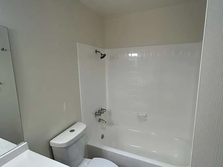 6811 Alvarado Rd #13 — Photo 8