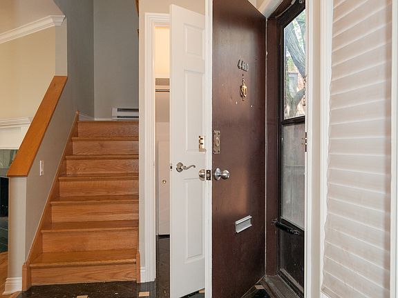 5th image of 441 W Grant Pl APT D