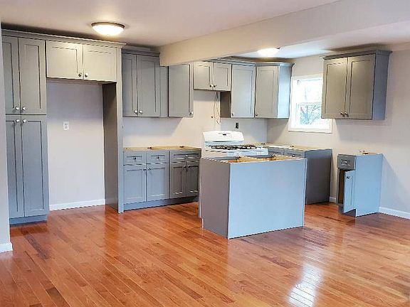 2nd image of 121-15 135th Ave #1