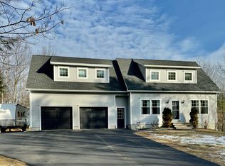 14 Kinney Rd, Gorham, ME 04038