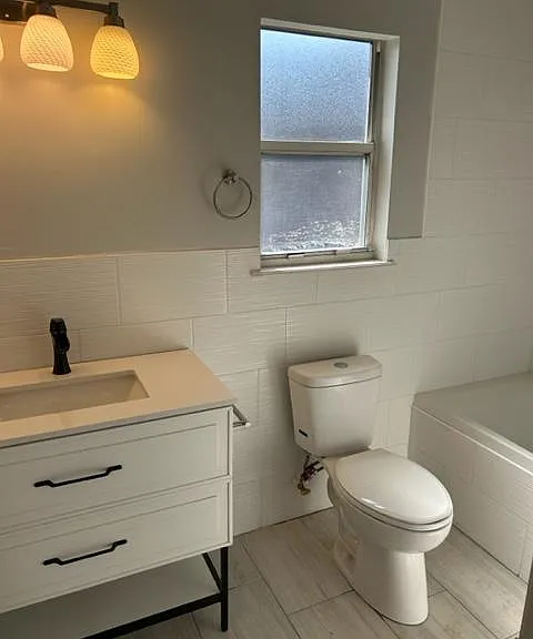 424 Rolling Rock Ct — Photo 8