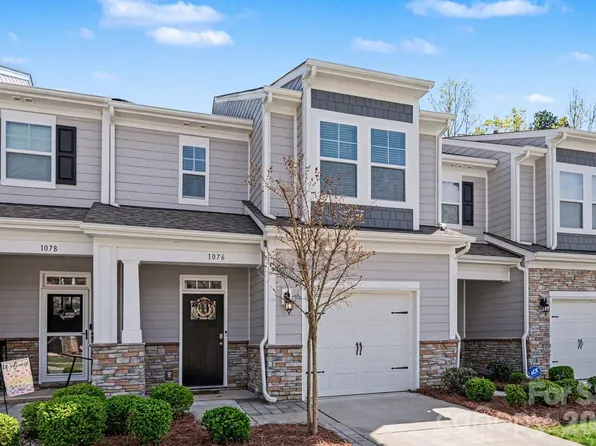 1076 Chicory Trce, Lake Wylie, SC 29710