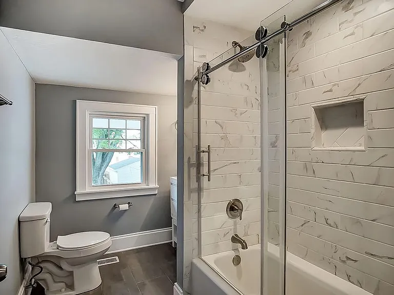 895 S Champion Ave — Photo 15