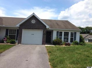 106 Bayberry Dr, Chambersburg, PA 17201