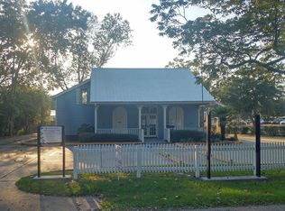 711 Church Ave, Ocean Springs, MS 39564