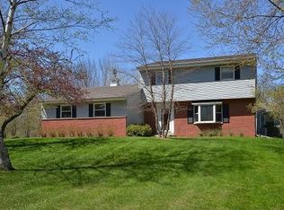1478 Keelson Cv, Port Washington, WI 53074