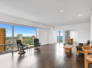 Kilbourn Tower, Milwaukee, WI 53202