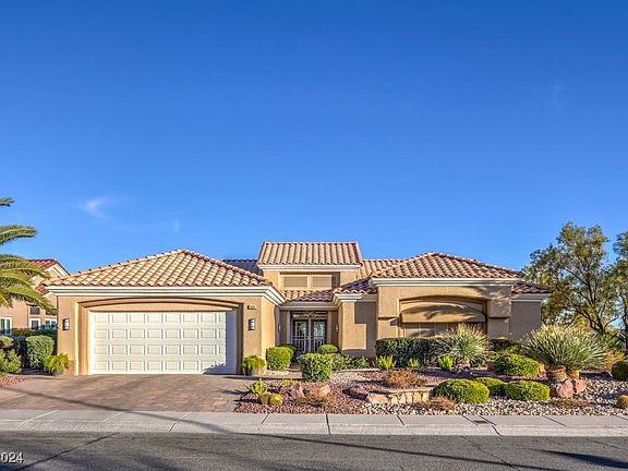 4th image of 2124 Sierra Heights Dr