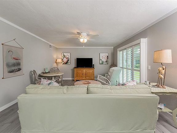 4th image of 1510 Grand Blvd #102