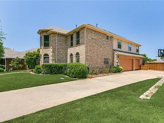 2nd image of 909 Heatherglen Ct
