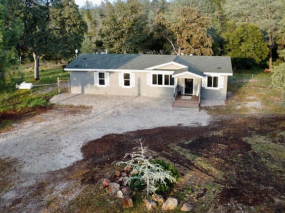 2nd image of 12155 Gilham Ct