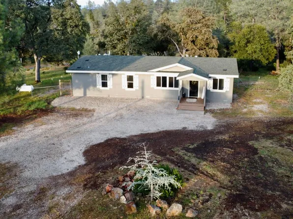 12155 Gilham Ct, Grass Valley, CA 95949