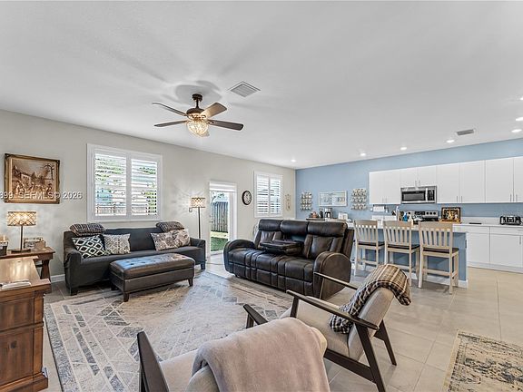 3rd image of 29021 SW 163rd Ct