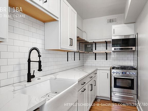 2nd image of 1424 N Pennsylvania St #107