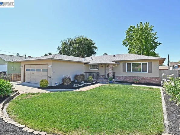 827 Caliente Ave, Livermore, CA 94550