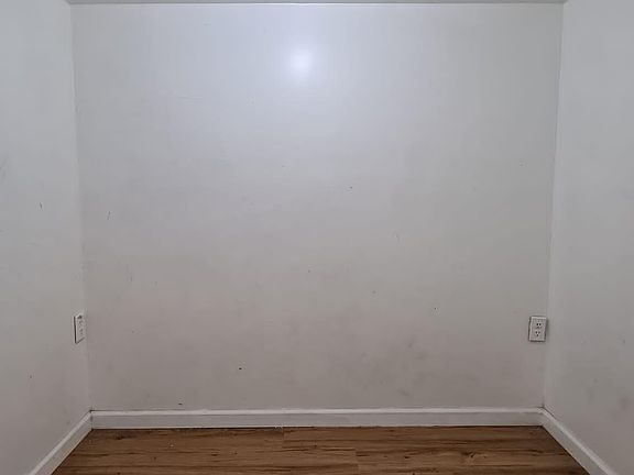 5th image of 252 Mount Prospect Ave #B4