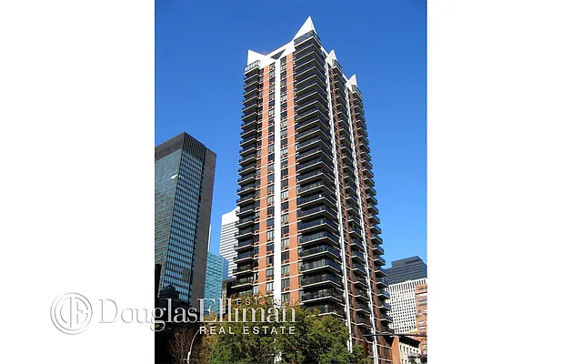 Sold by Douglas Elliman | media 17