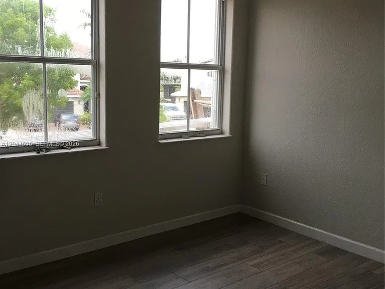 15431 SW 39th Ter — Photo 22