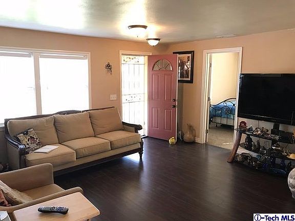 5th image of 3731 Smith St