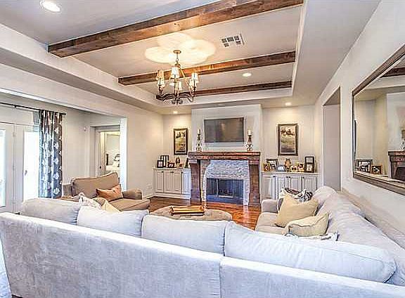 4th image of 13700 Savannah River Way