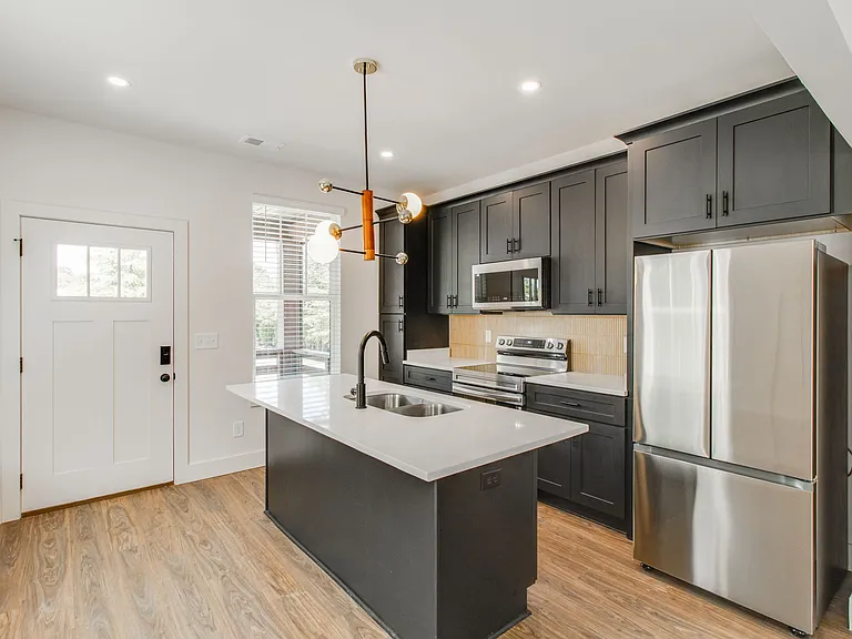 2464 Millwood Ave #1 — Photo 41