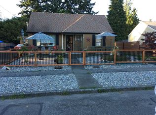 618 SW 138th St, Seattle, WA 98166