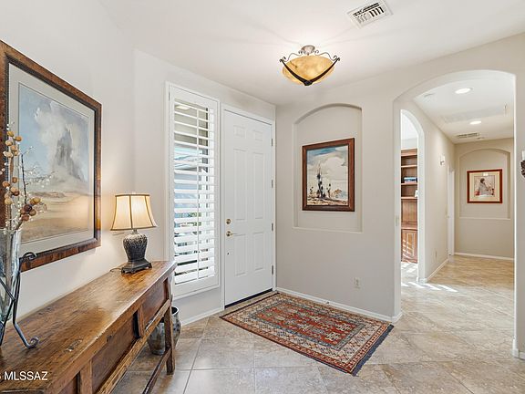 5th image of 1748 N Oak Hill Ln