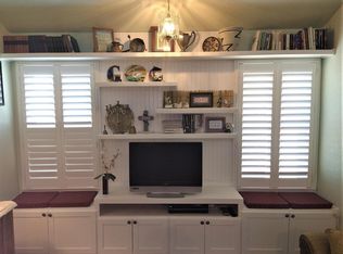 194 W Pilgrim Ln, Clovis, CA