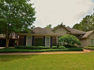 24 Pinecreek Dr, Columbus, GA 31904