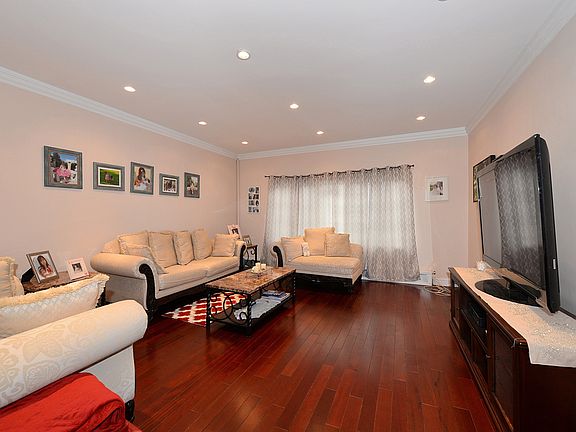 3rd image of 20-57 49 Street