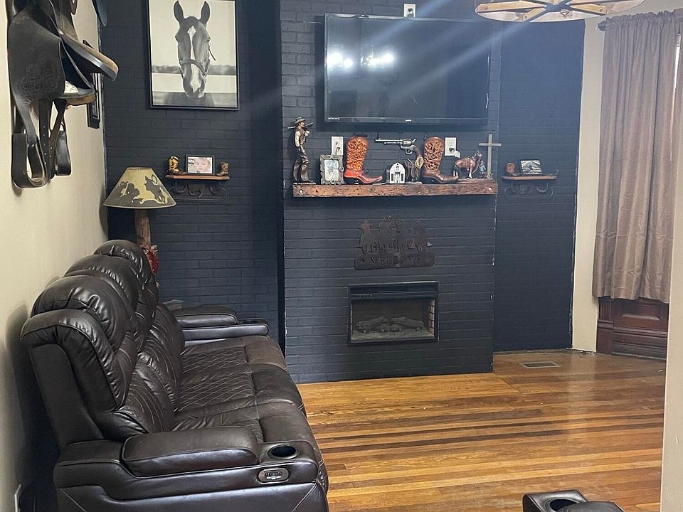 14 W 2nd St N, Big Stone Gap, VA 24219 Zillow