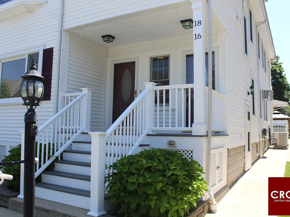 16 Orchard St