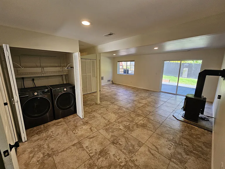205 Dorado Dr NW — Photo 20