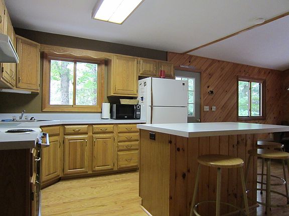 5th image of 28 Fox Way
