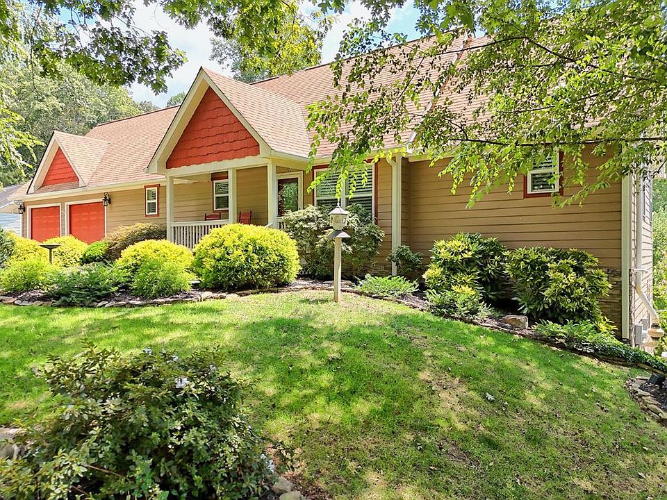 1st image of 183 White Meadows Dr
